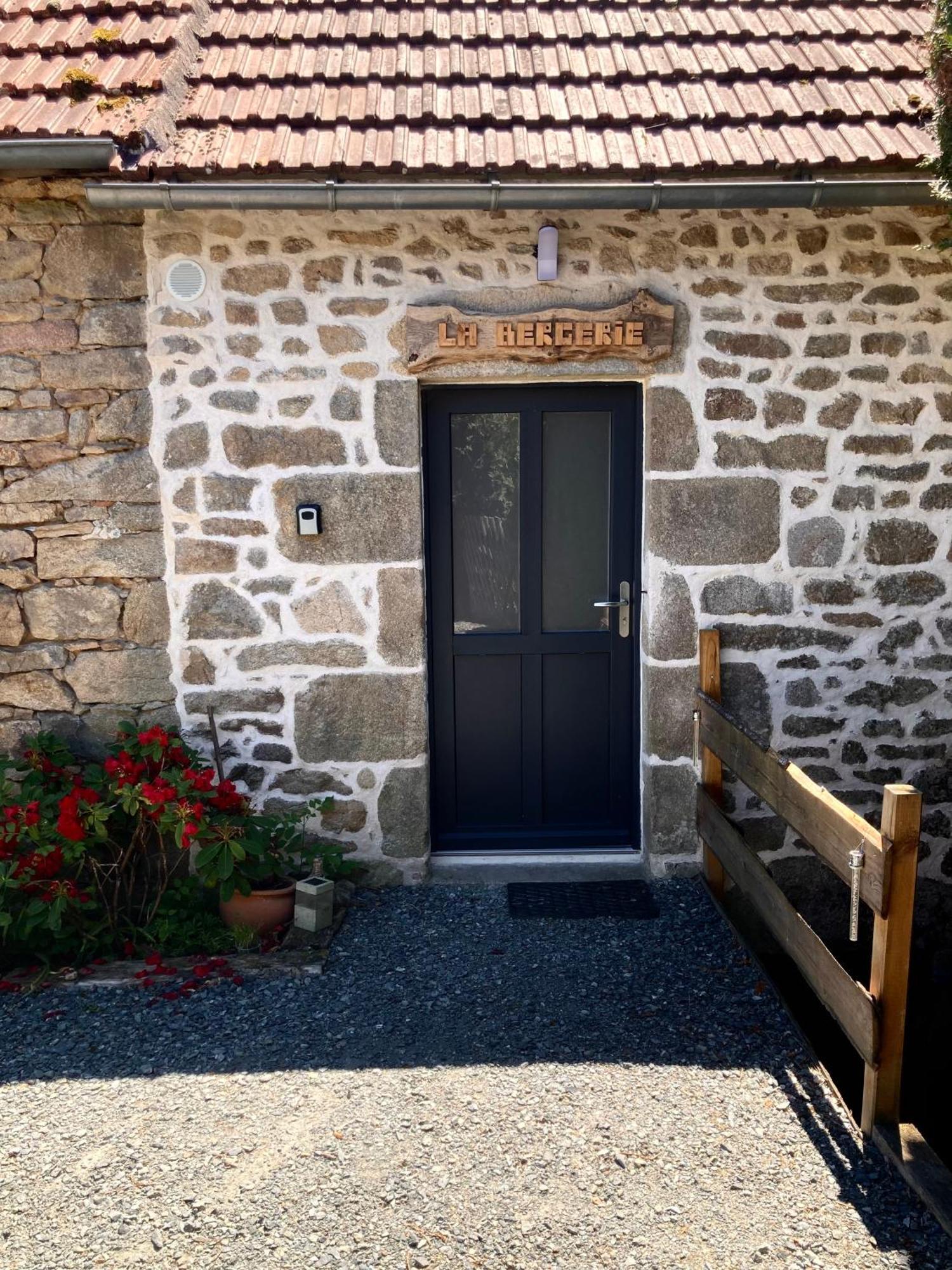 La Bergerie Villa Glenic Exterior photo